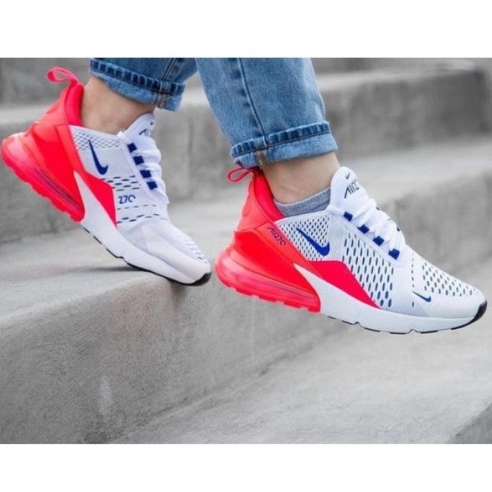 Nike Air Max 270 - Picture 2 of 8